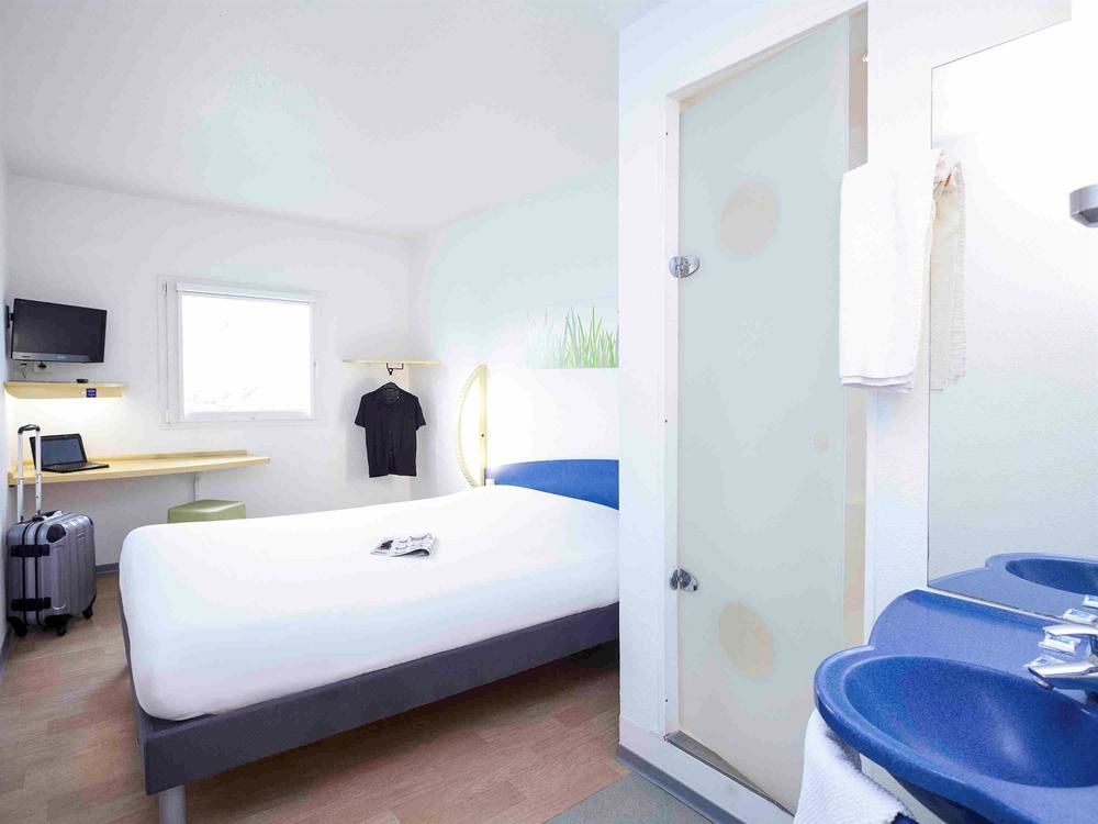 Ibis Budget Marmande Exterior photo